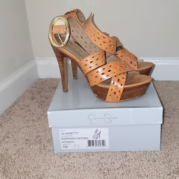 Jessica Simpson Annetty Pump Sz 7M - Picture 2 of 3